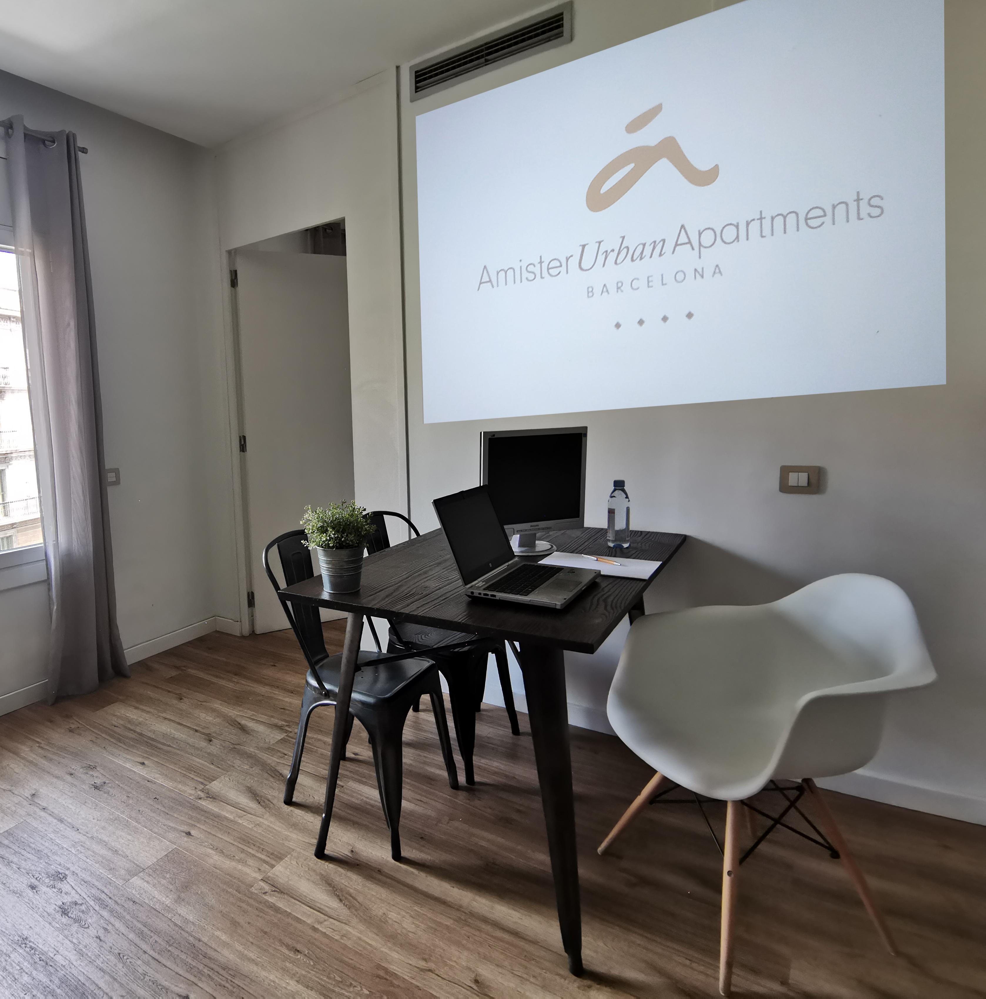 Amister Apartments Барселона Экстерьер фото